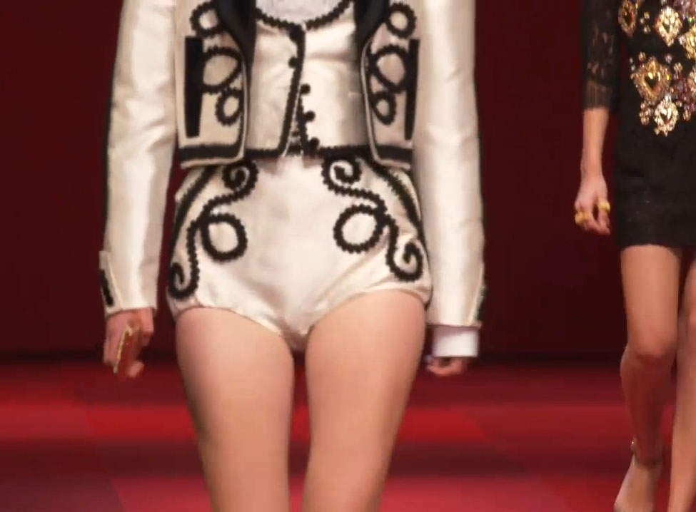 high waisted brief shorts Dolce-Gabbana Women Summer 2015 collection 2