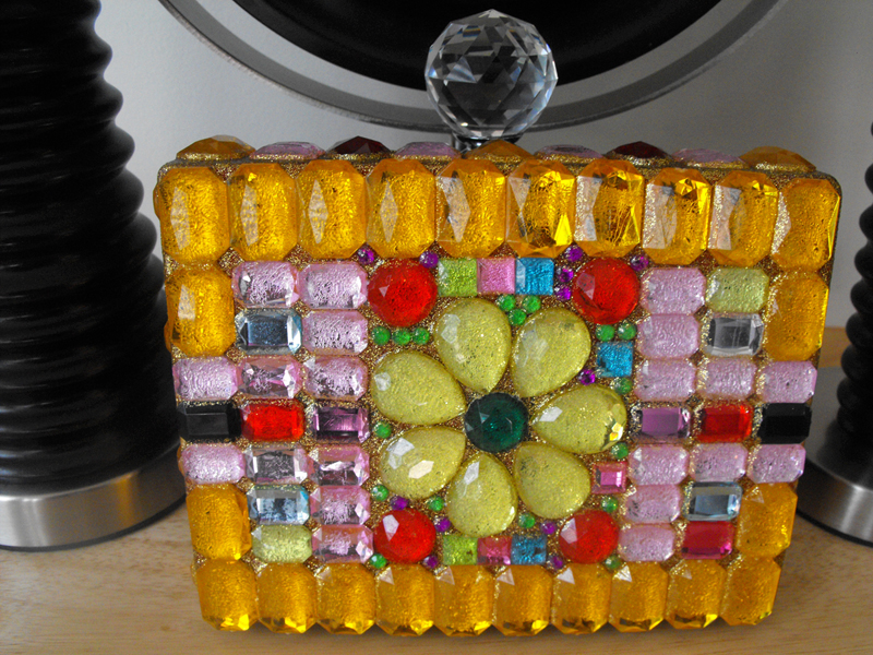 bejeweled glitter diy box clutch 3