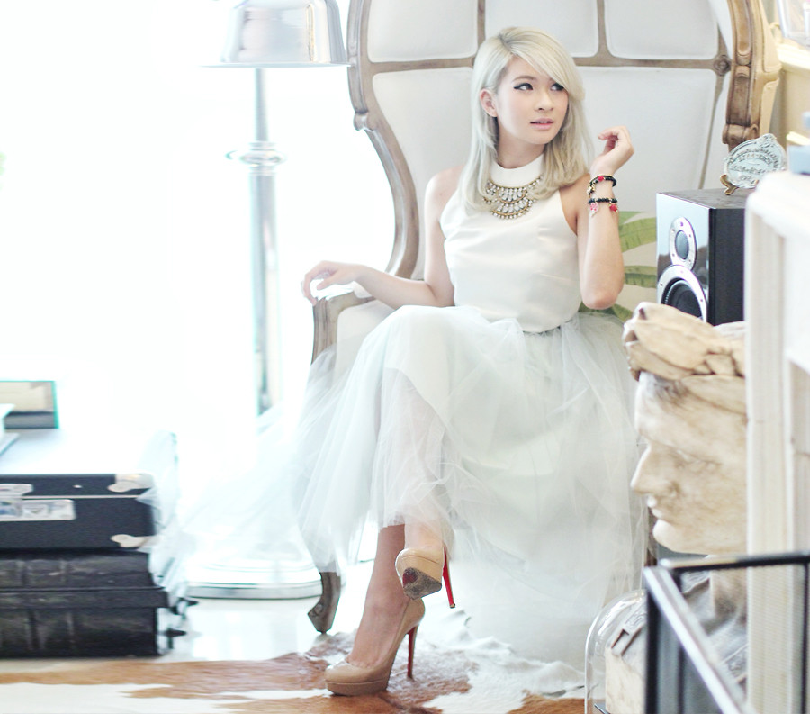 Blogger Anastasia Siantar from Jakarta, Indonesia wearing a white tulle skirt