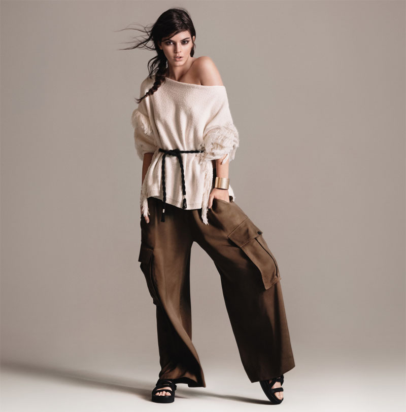 Kendall Jenner wearing Mango cargo pants with a Mango sweater bracelet and sandals