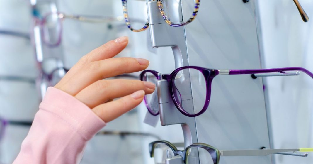Factors To Consider When Looking for Glasses