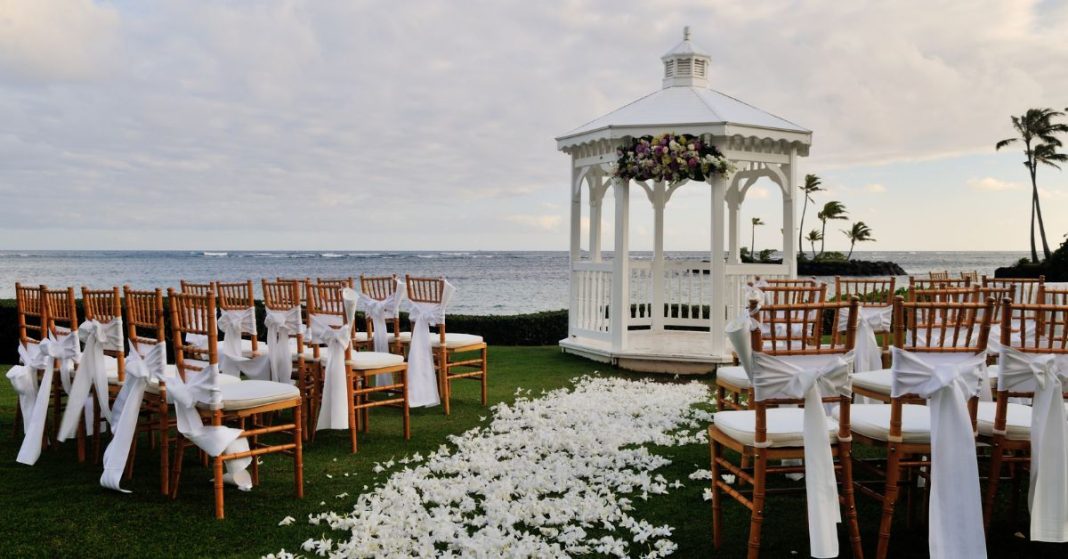 Why Hawaii Is the Ideal Destination for an Outdoor Wedding