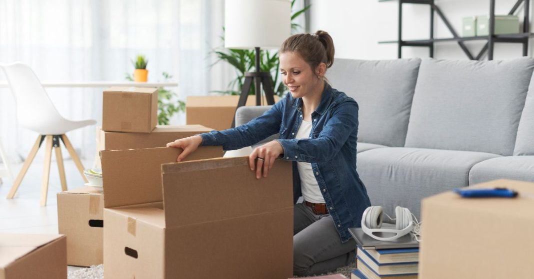 Apartment Life: The Nitty-Gritty of How To Move In